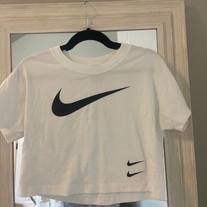 nike crop top